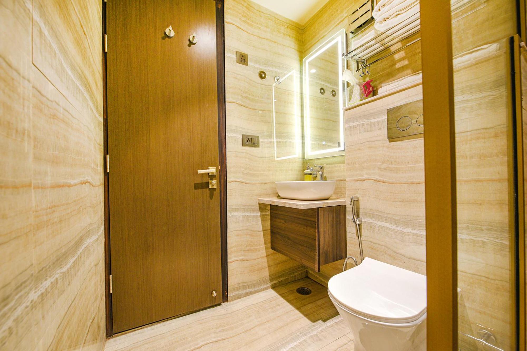 Fabhotel Prime Qotel Janakpuri Delhi  Exterior photo