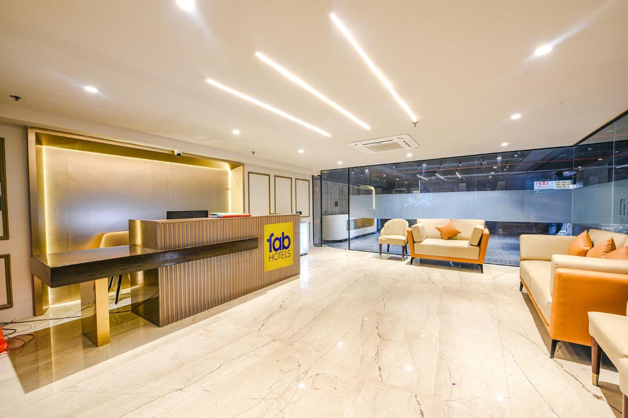 Fabhotel Prime Qotel Janakpuri Delhi  Exterior photo