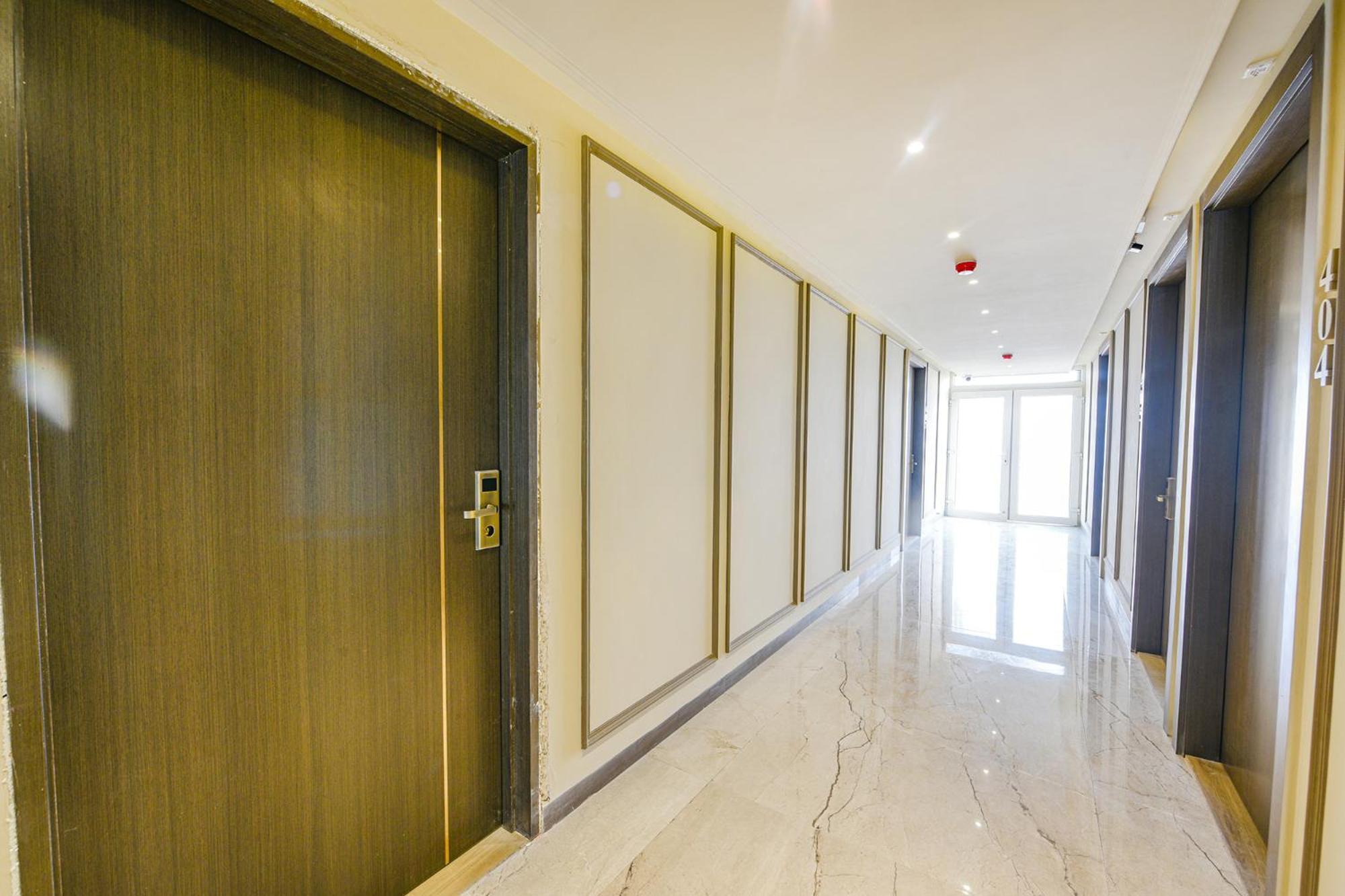 Fabhotel Prime Qotel Janakpuri Delhi  Exterior photo